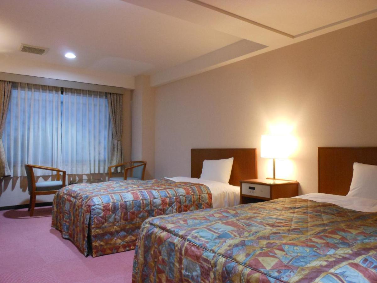 Hotel New Tohoku Tokyo Exterior photo